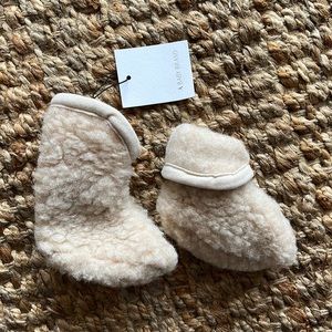 Wool Baby Booties from A Baby Brand